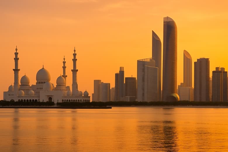 IHC’s Strong H1 Performance Underscores Stablecoin Push with ADQ and FAB